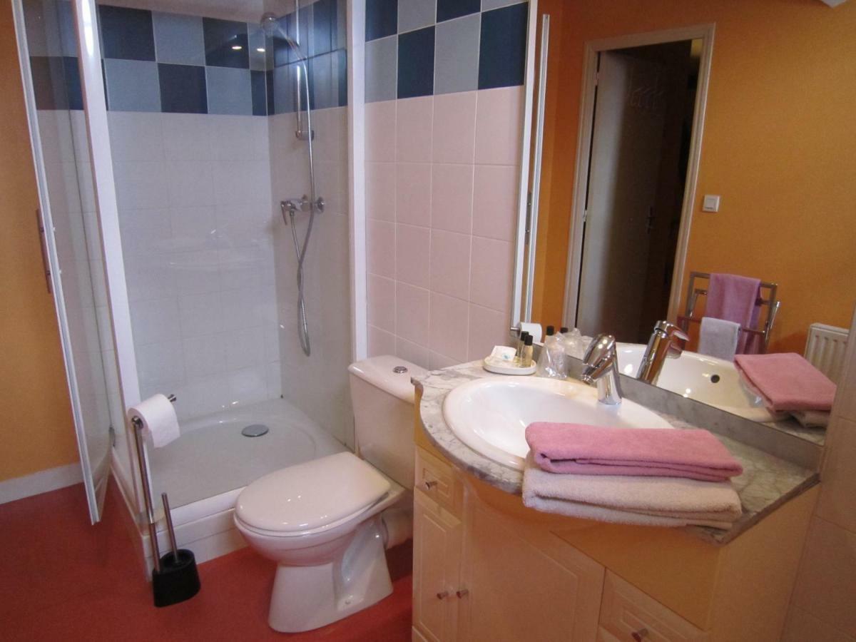 Le Camelia Hotel Ruille-Froid-Fonds ภายนอก รูปภาพ
