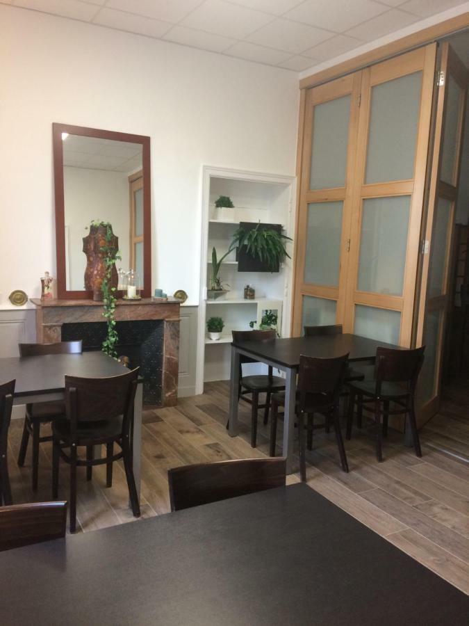 Le Camelia Hotel Ruille-Froid-Fonds ภายนอก รูปภาพ